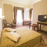 Palazzo Raho 4*