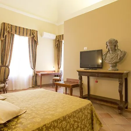 Guest house Palazzo Raho 2*