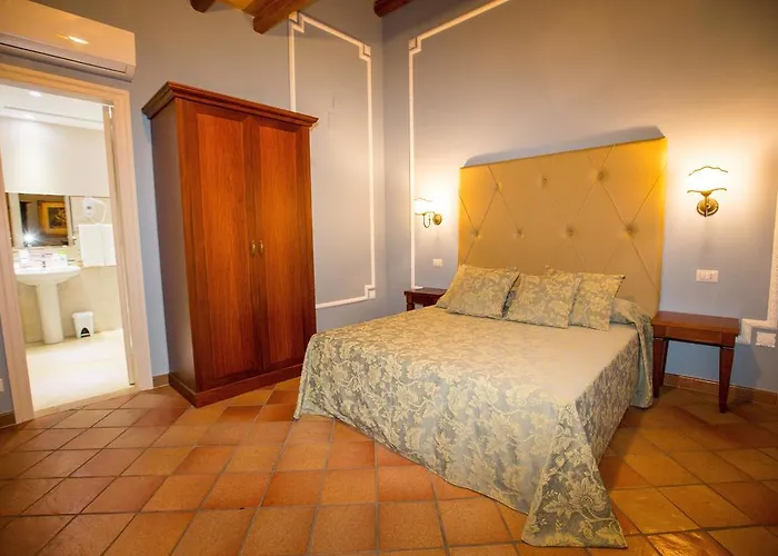 بيت ضيافة Palazzo Raho تْشيفالو