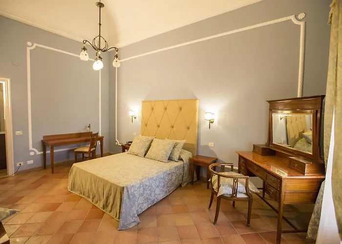 بيت ضيافة Palazzo Raho 4*