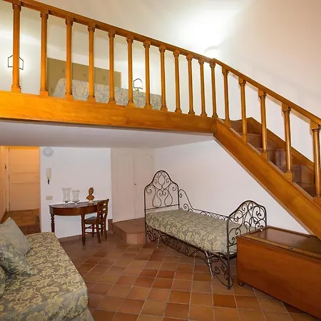 Palazzo Raho 4*