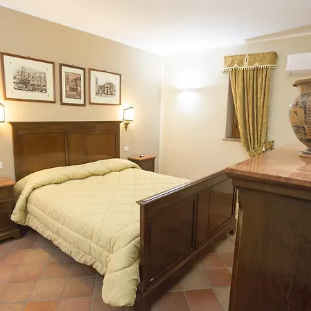 בית הארחה Palazzo Raho