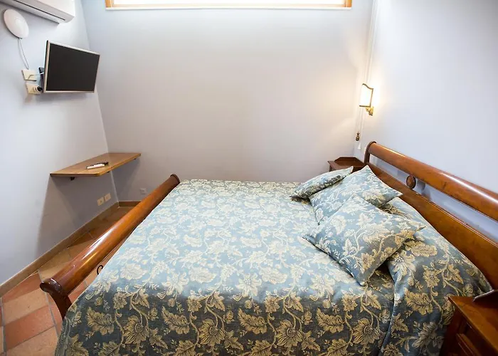 Palazzo Raho Чефалу